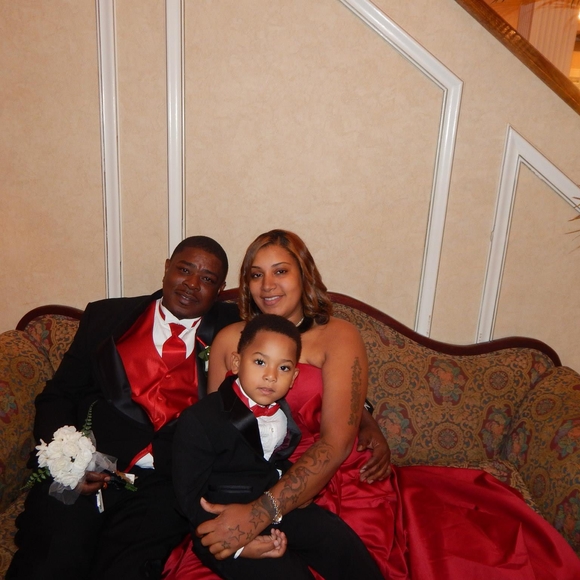 Meet your Posher, Ieshia - Picture 1 of 1